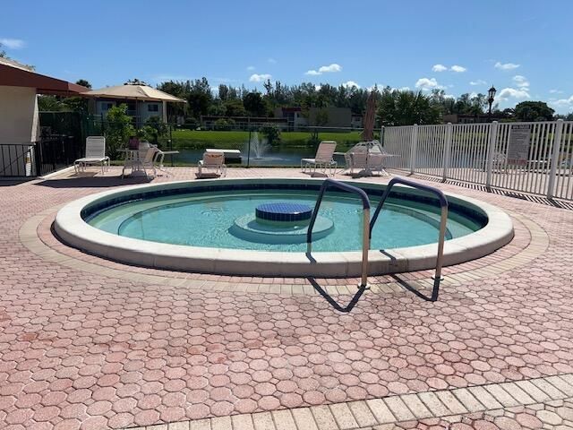 471 Lake Dora Drive, West Palm Beach, FL 33411 Photo