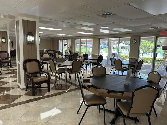 471 Lake Dora Drive, West Palm Beach, FL 33411 Photo