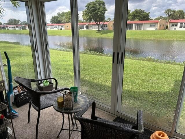 471 Lake Dora Drive, West Palm Beach, FL 33411 Photo