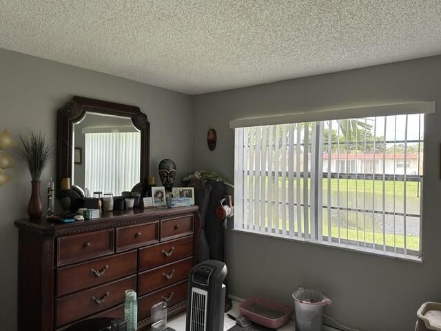 471 Lake Dora Drive, West Palm Beach, FL 33411 Photo
