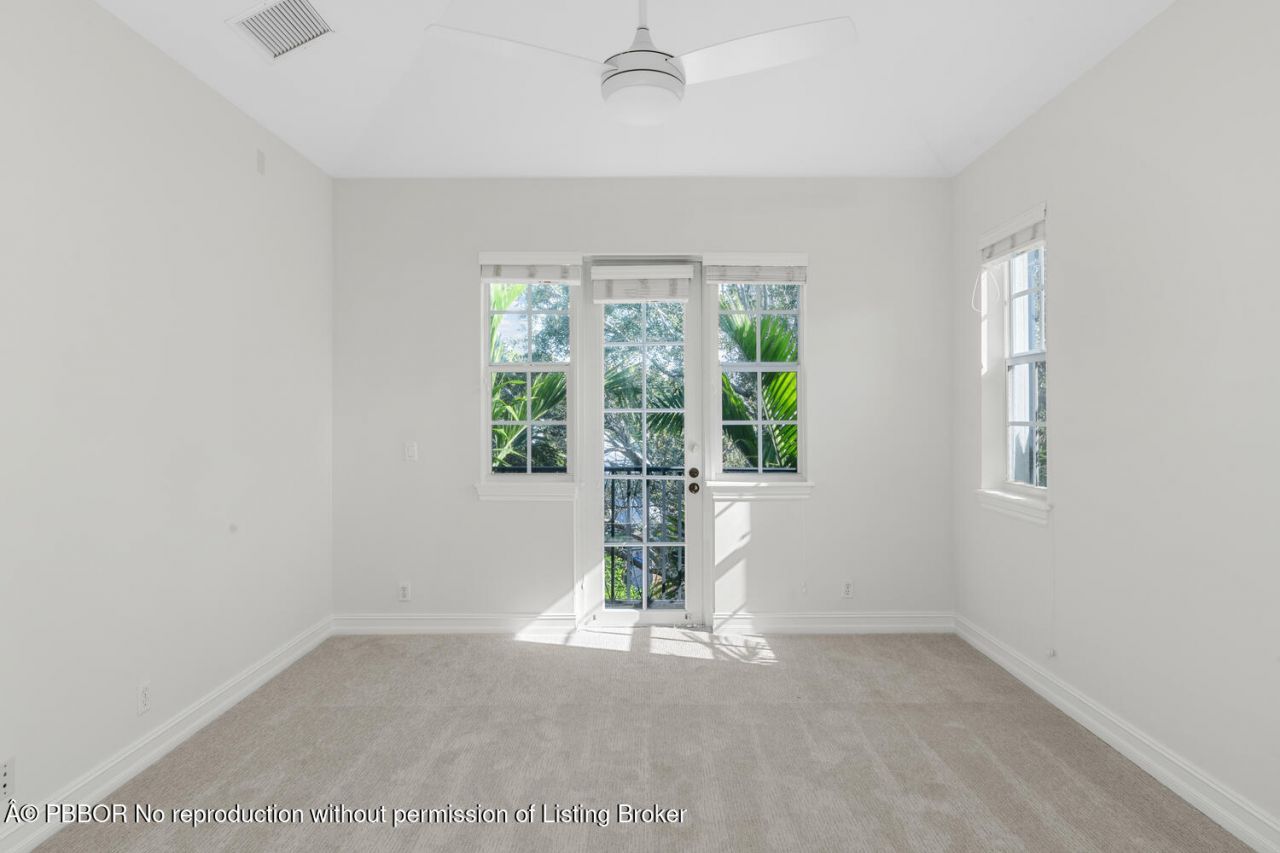 310 Tuxedo Lane, West Palm Beach, FL 33401 Photo
