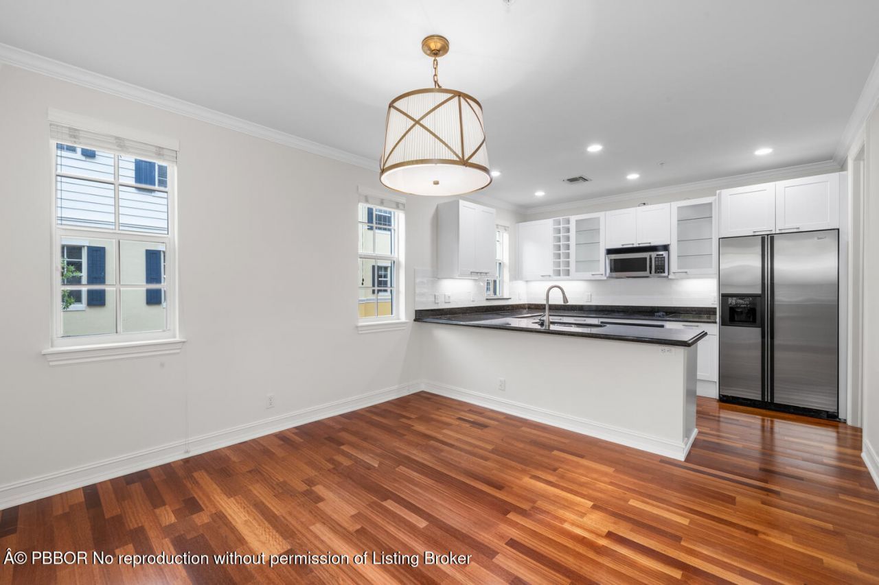310 Tuxedo Lane, West Palm Beach, FL 33401 Photo