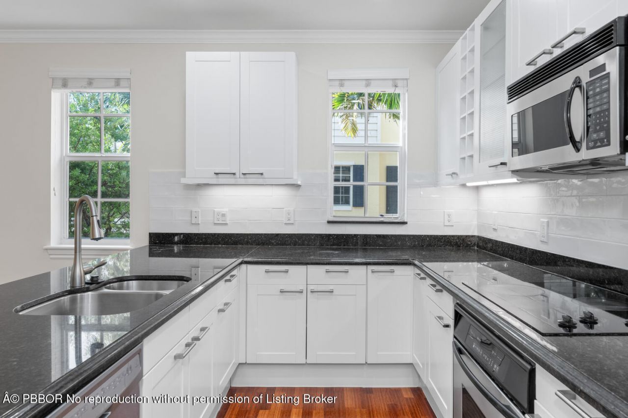 310 Tuxedo Lane, West Palm Beach, FL 33401 Photo