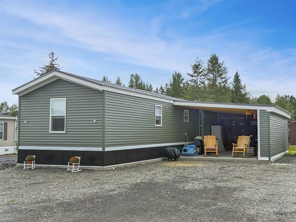 5 Middle Road, Stewartstown, NH 03597