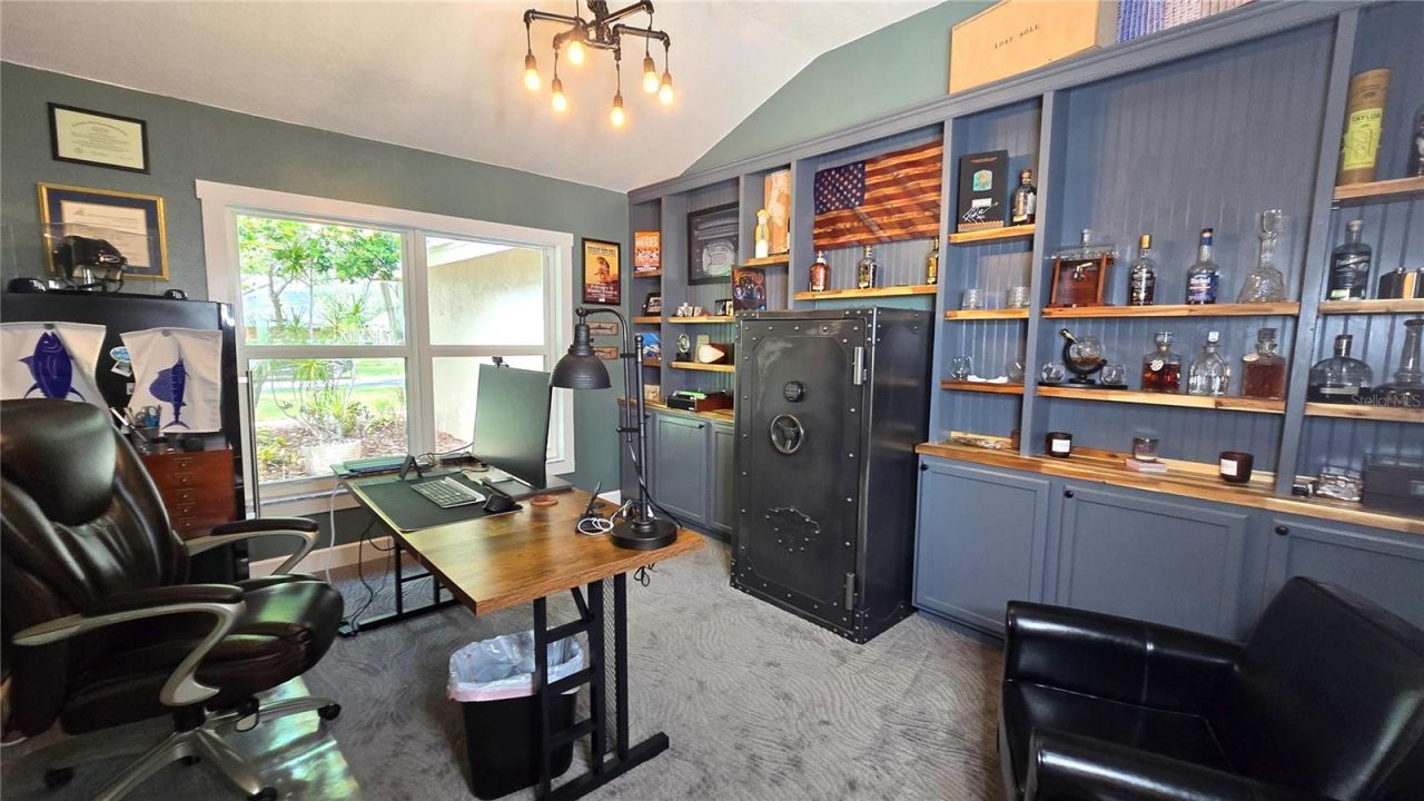 9991 Windtree Boulevard, Seminole, FL 33772 Photo