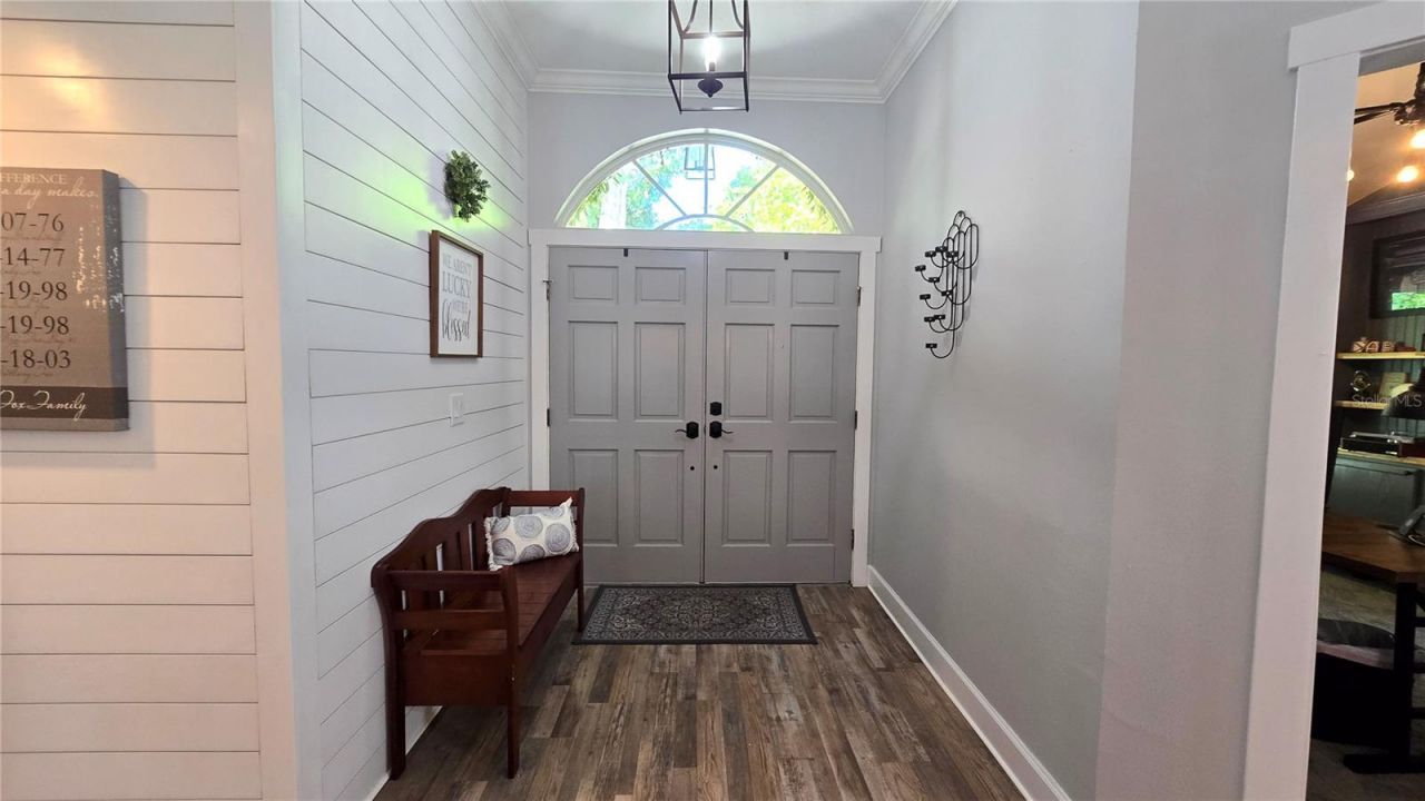 9991 Windtree Boulevard, Seminole, FL 33772 Photo