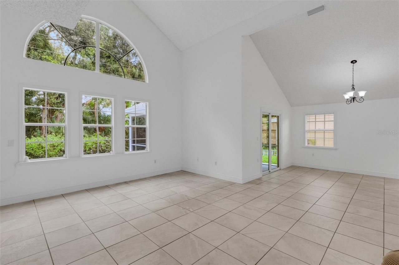 5622 29th Street Circle E, Bradenton, FL 34203 Photo
