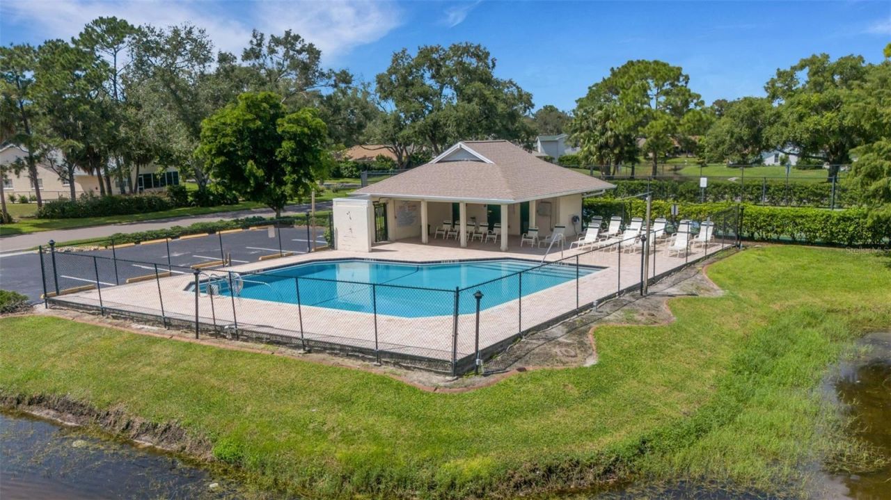 5622 29th Street Circle E, Bradenton, FL 34203 Photo