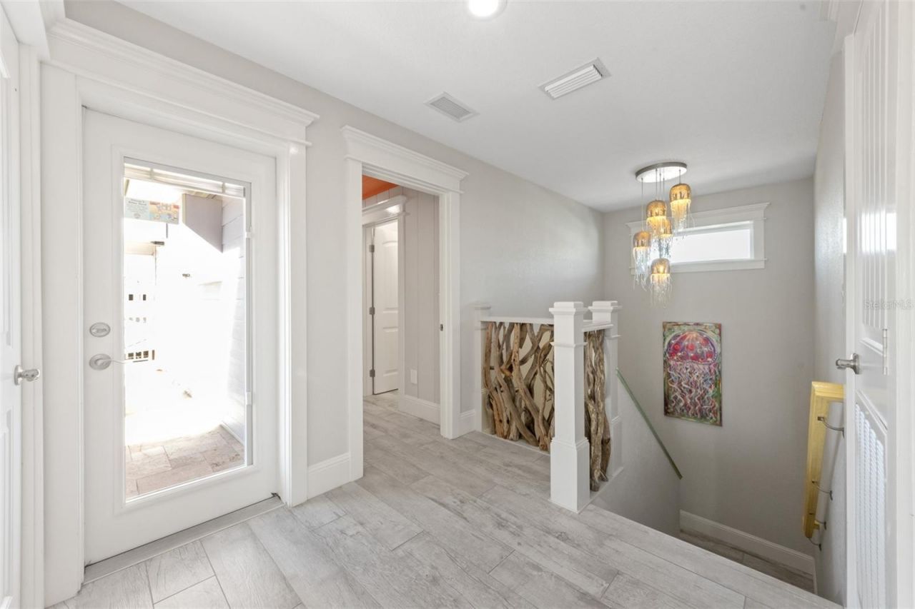 106 81st Street, Holmes Beach, FL 34217 Photo
