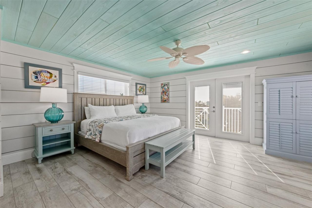 106 81st Street, Holmes Beach, FL 34217 Photo