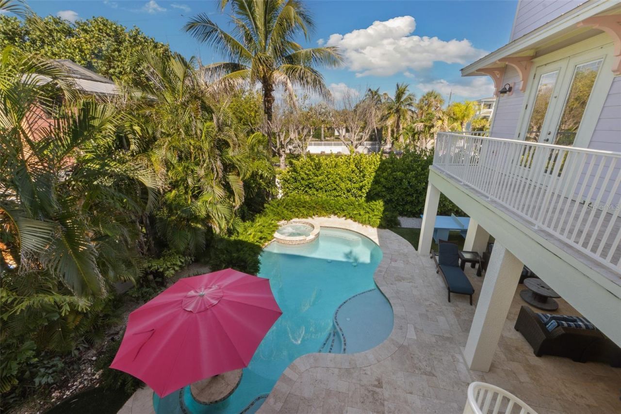 106 81st Street, Holmes Beach, FL 34217 Photo