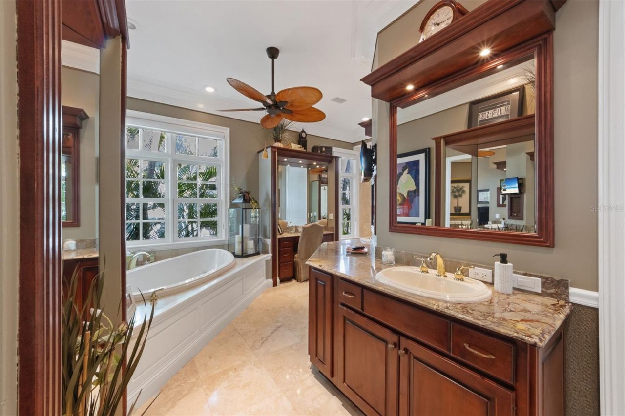 12914 Yacht Club Place, Cortez, FL 34215 Photo