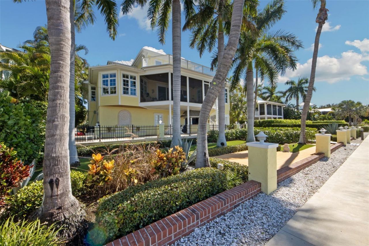 12914 Yacht Club Place, Cortez, FL 34215 Photo