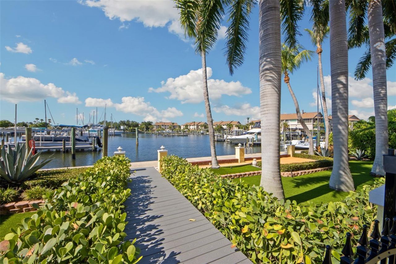 12914 Yacht Club Place, Cortez, FL 34215 Photo