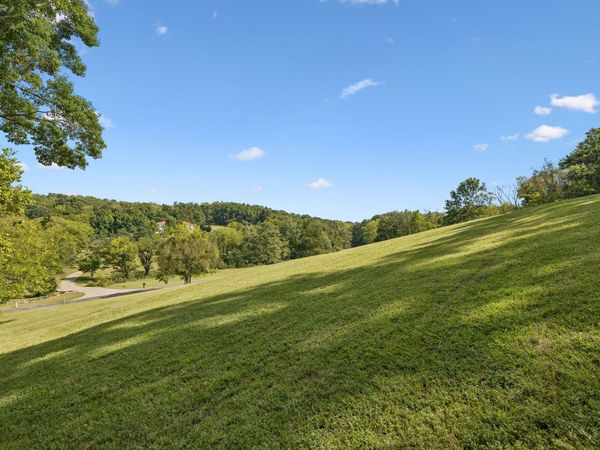 110 Hidden Valley Rd, Arrington, TN 37014