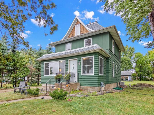 1104 Main Street W, Silver Lake, MN 55381