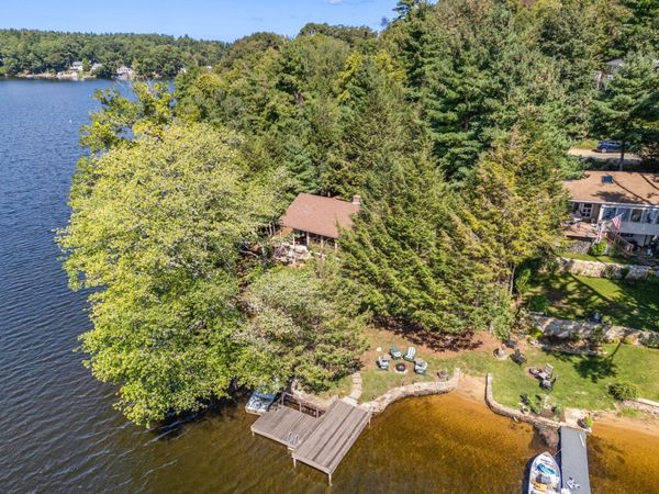 26 Barry Dr., Holland, MA 01521