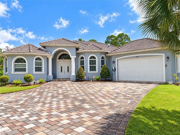 690 Wilson BLVD S, NAPLES, FL 34117