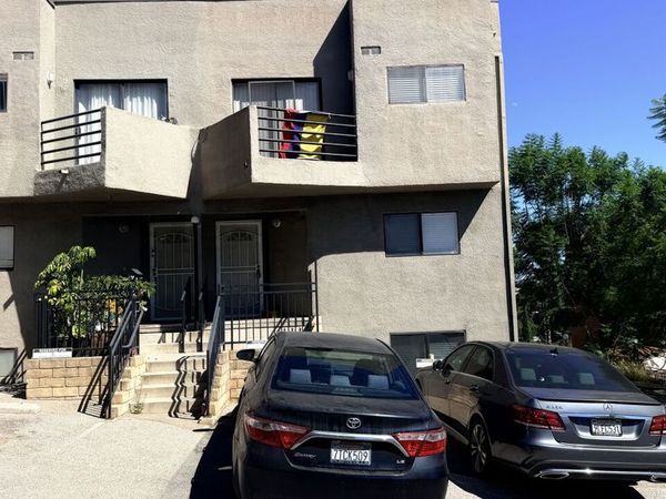 1858 N Alvarado Street, Los Angeles, CA 90026
