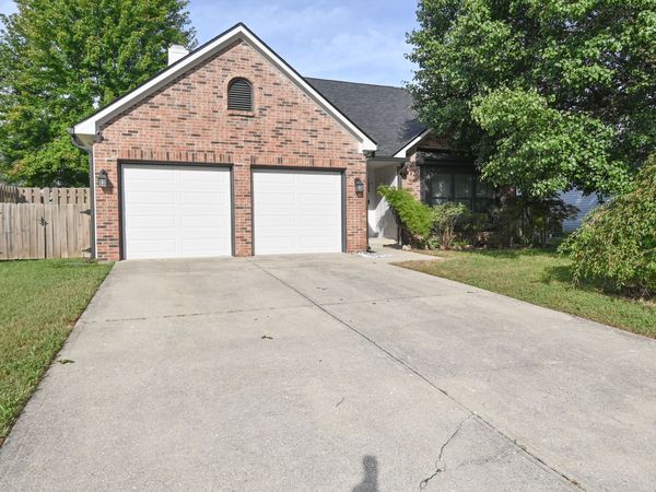 1624 Pele Place , Indianapolis, IN 46214