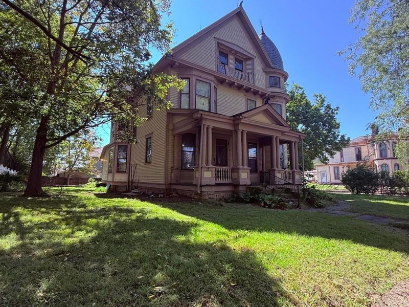 405 E East Street , Washington Court House, OH 43160 Photo 5