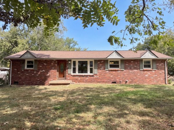 313 Lafayette Rd , Clarksville, TN 37042