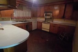 3800 Wellesley Drive  photo 4