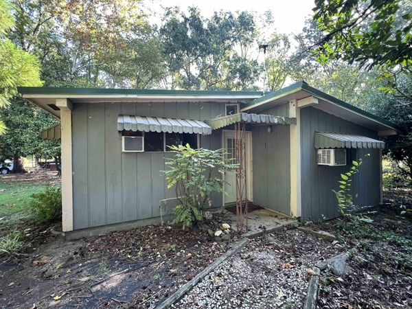 22 Overcup Lake Rd , Morrilton, AR 72110