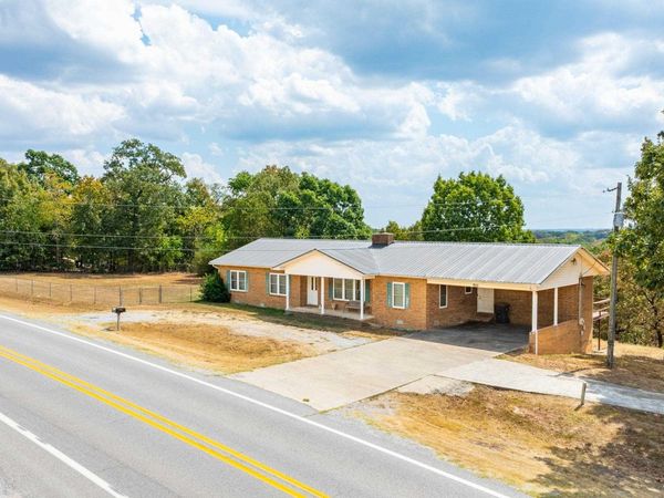 511 AR HWY 115, Cave City, AR 72521