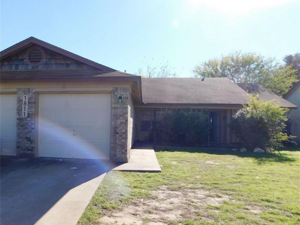 1811 Prairie Knoll CT, Unit B, Austin, TX 78758