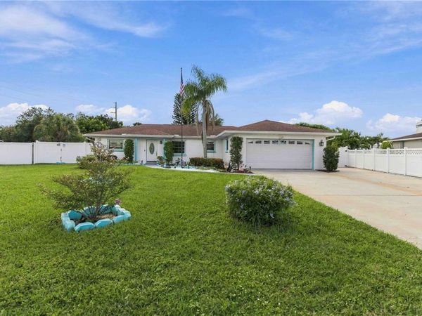 7221 8TH AVENUE LOOP W, BRADENTON, FL 34209