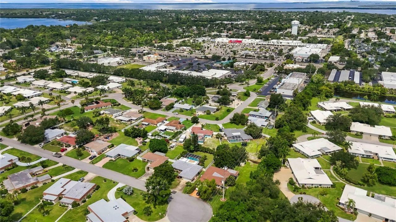 7221 8th Avenue Loop W, Bradenton, FL 34209 Photo