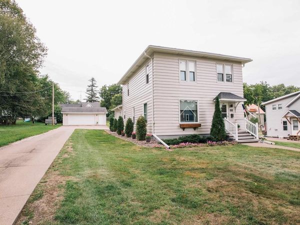 214 GRAND AVENUE, Neillsville, WI 54456