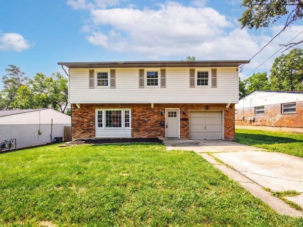 5452 Ehrling Road, Columbia Twp, OH 45227