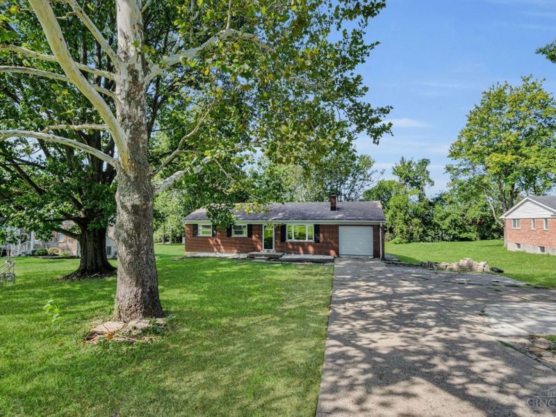 11935 Mill Road, Springfield Township, OH 45240 Photo 2