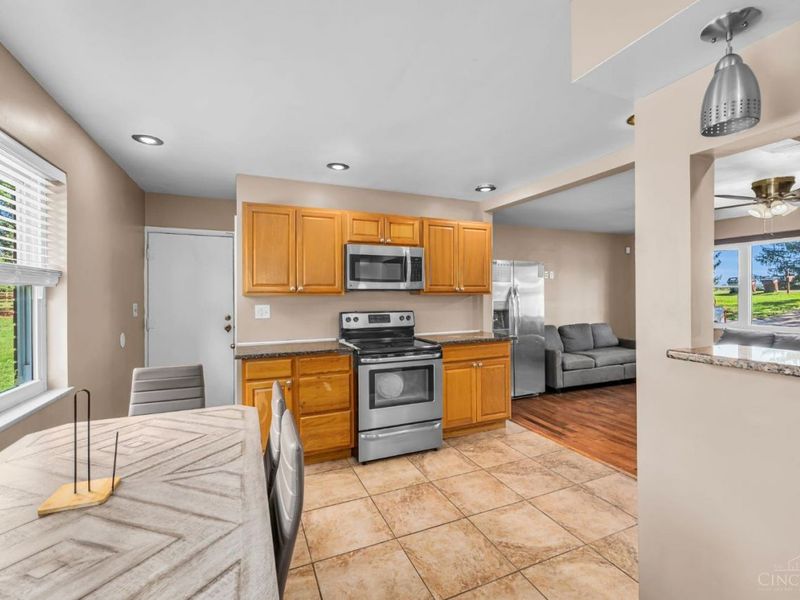 11935 Mill Road, Springfield Township, OH 45240 Photo 21