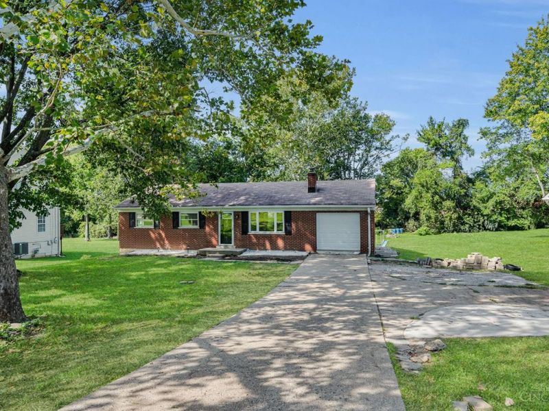 11935 Mill Road, Springfield Township, OH 45240 Photo 3
