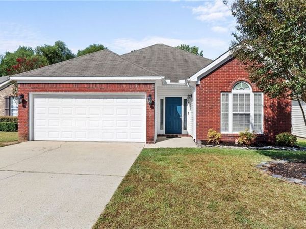 4608 Smithfield Drive, Northport, AL 35473