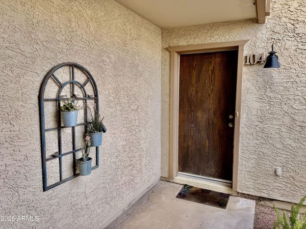 16624 E PALISADES Boulevard, Unit 104, Fountain Hills, AZ 85268