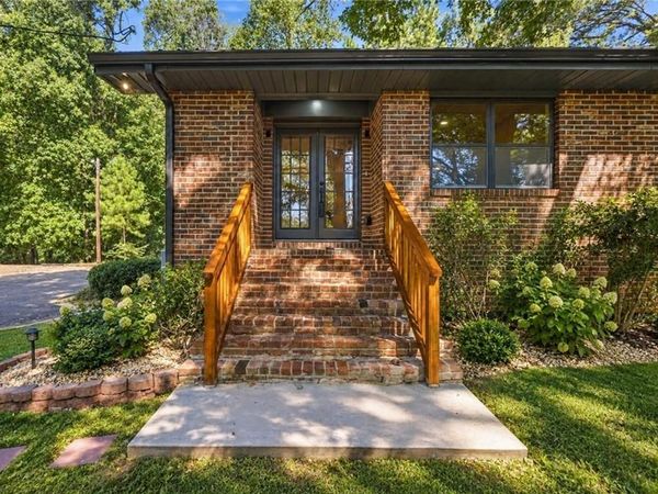 142 Ann Drive , Canton, GA 30114