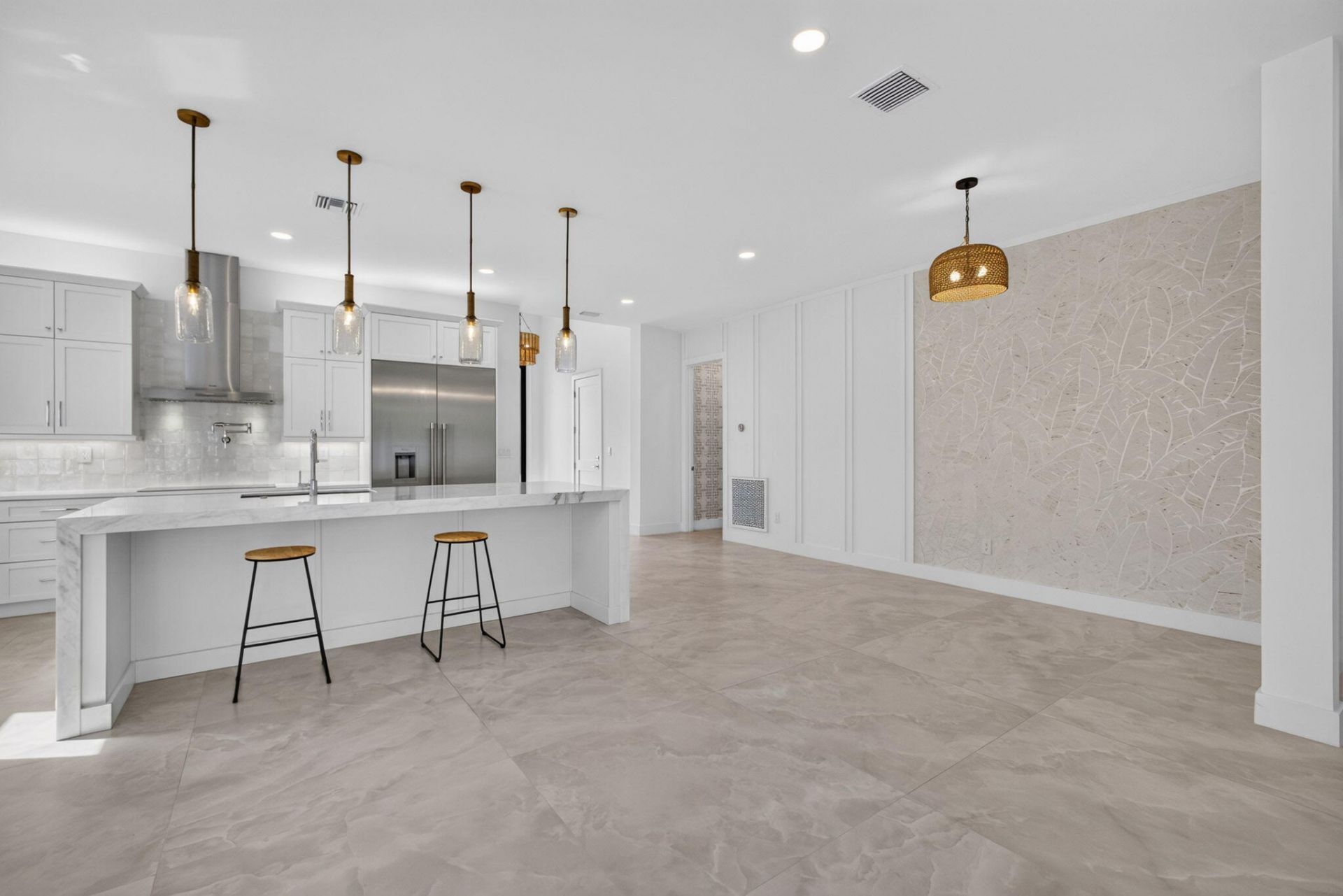131 Edwards Lane, Palm Beach Shores, FL 33404 Photo