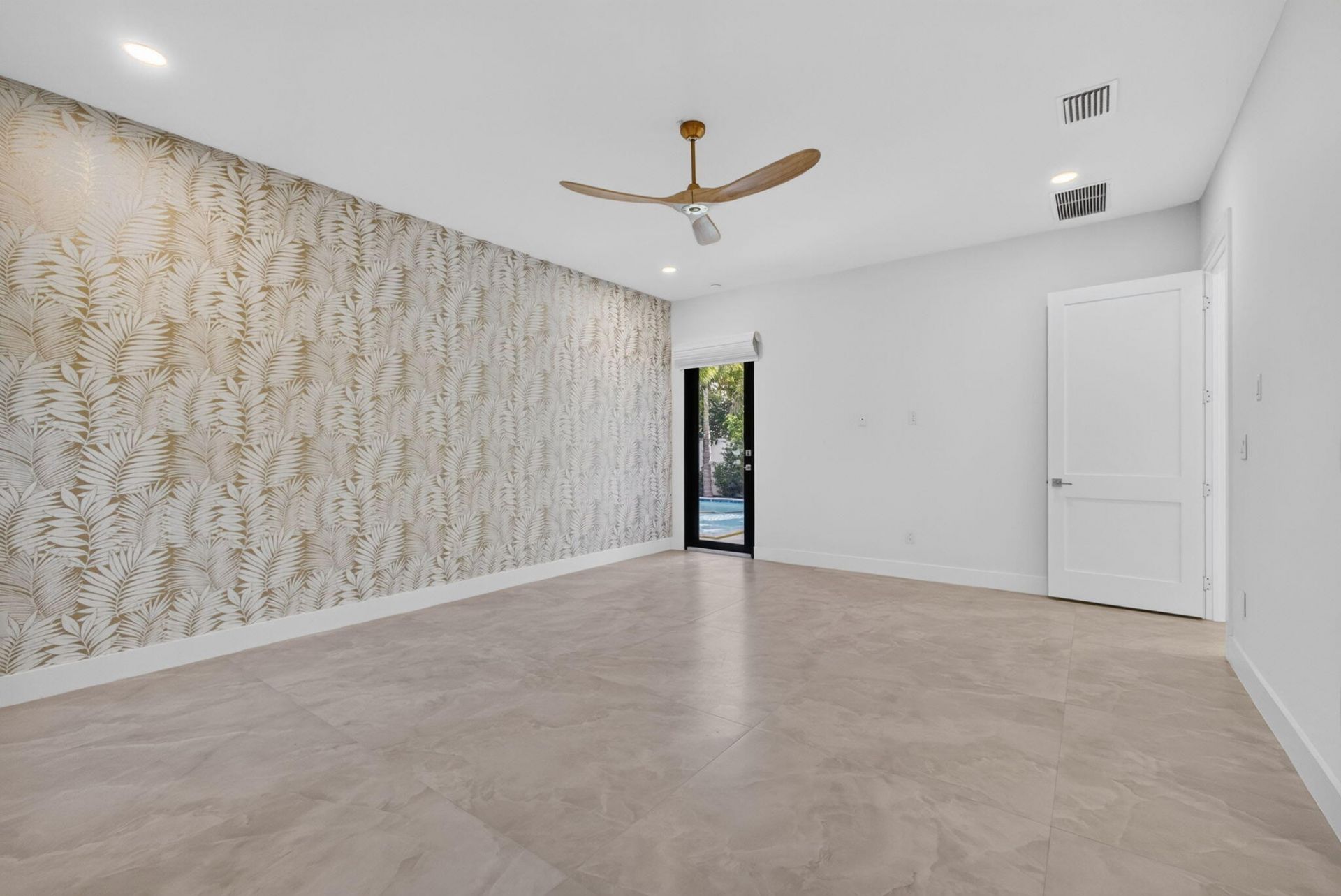 131 Edwards Lane, Palm Beach Shores, FL 33404 Photo