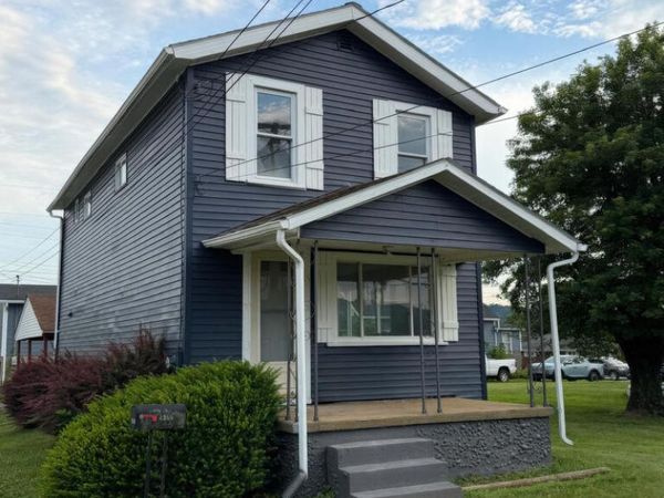 2305 Fourth Street, Moundsville, WV 26041