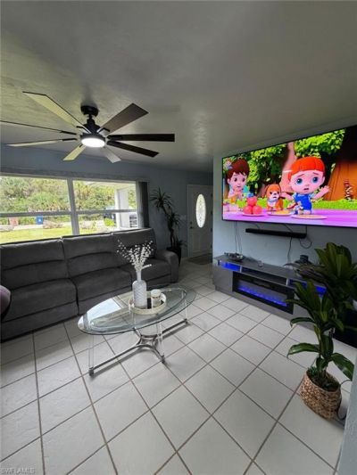 704 Cleveland Ave , Lehigh Acres, FL 33972 Photo