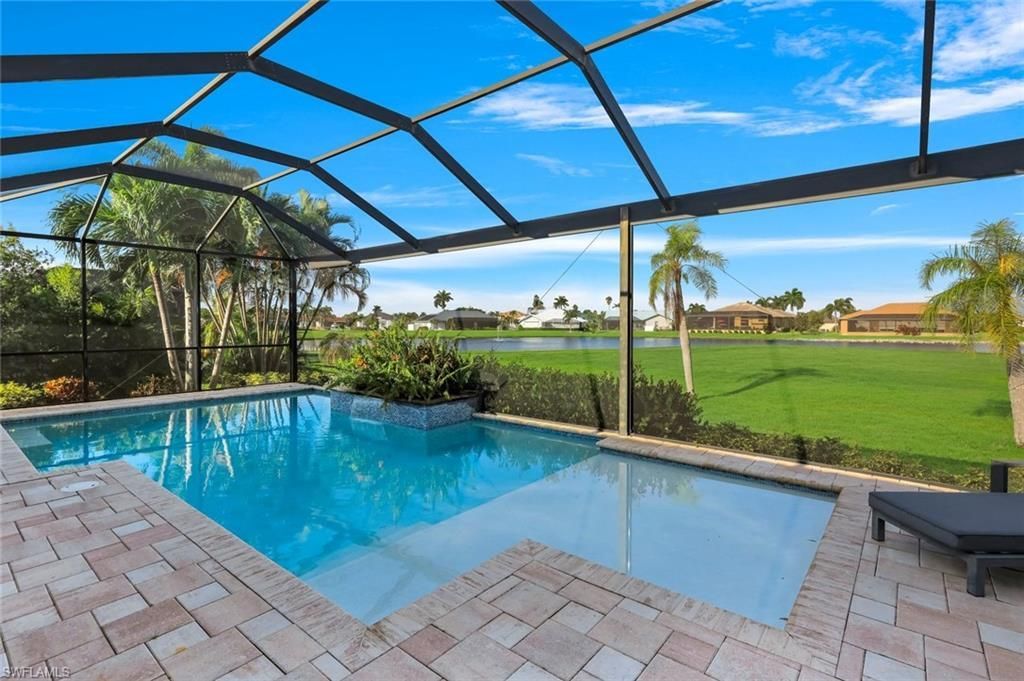 11899 King James Ct, Cape Coral, FL 33991 Photo