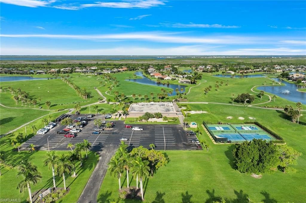11899 King James Ct, Cape Coral, FL 33991 Photo