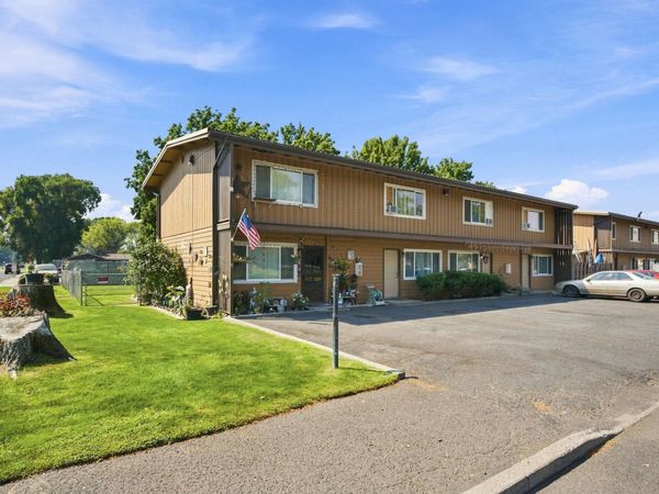 115 NE A Street, Madras, OR 97741