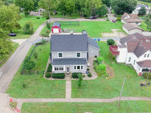 510 Broadway Street, Springville, IA 52336