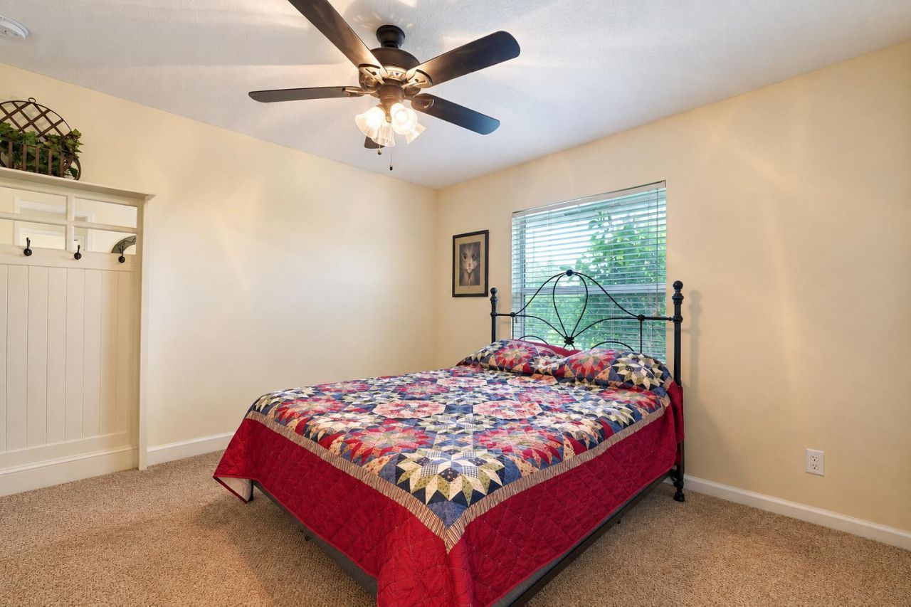 16395 E Hialeah Drive E, The Acreage, FL 33470 Photo
