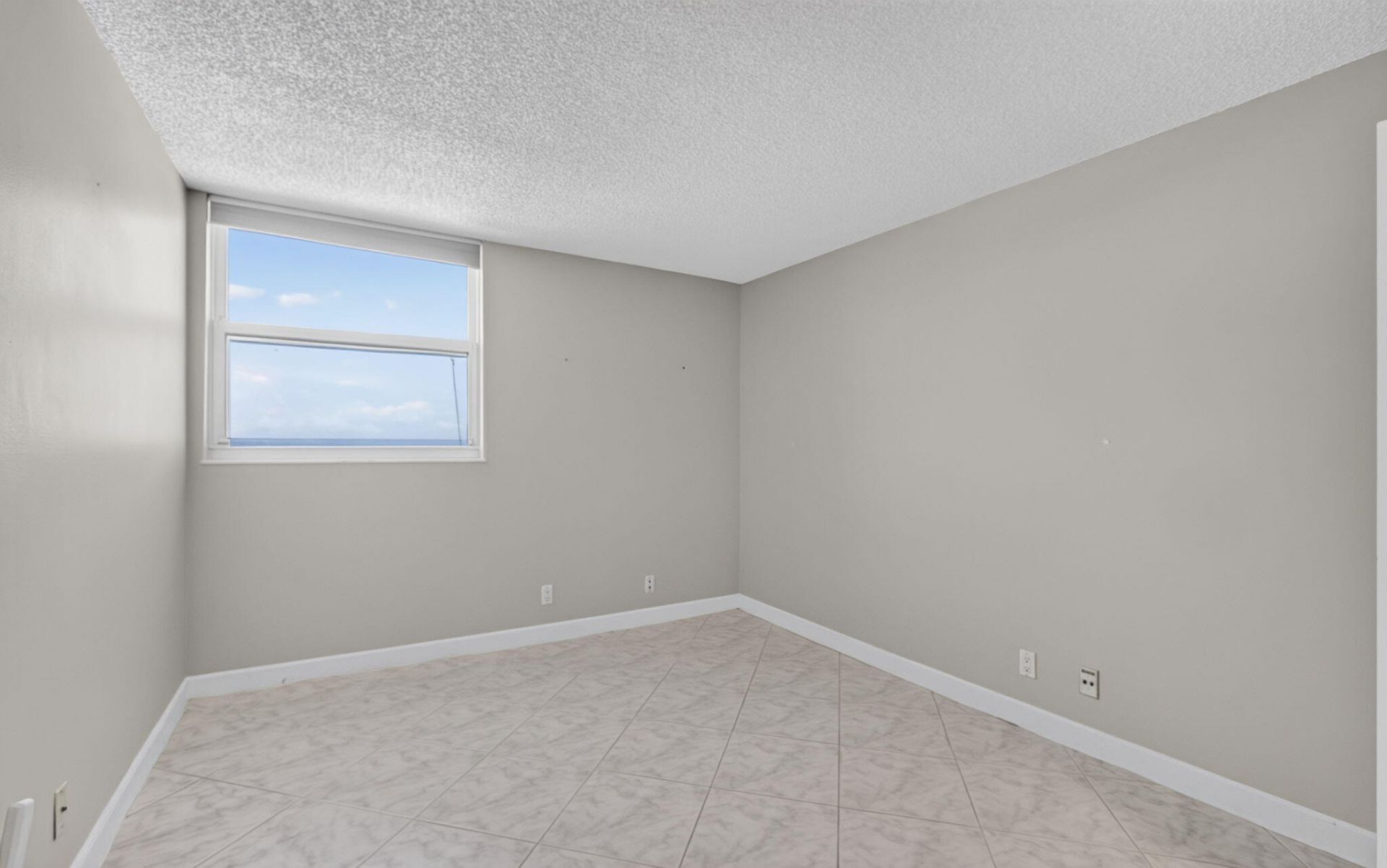 600 Ocean Drive, Unit 9A, Juno Beach, FL 33408 Photo